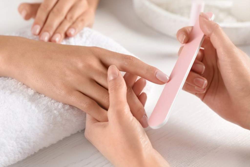 Mani-Pedi Mani-Pedi